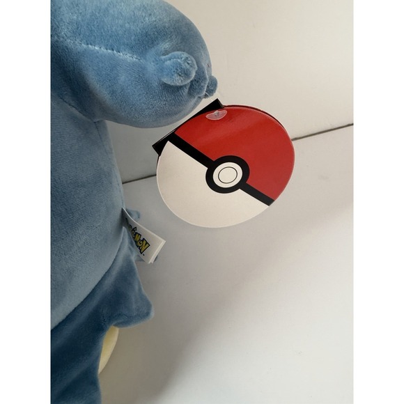 Round 1 Exclusive Official Nintendo Pokemon 17'' Munchlax Plush - Picture 2 of 4